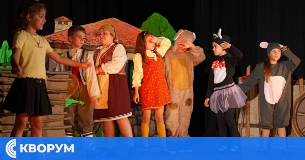 Таралежчетата от Силистра спечелиха първа награда на фестивала "Сцена край морето" в Поморие