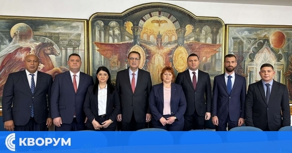 Оперативното бюро на ДПС-Силистра изрази пълна подкрепа към почетния председател д-р Ахмед Доган