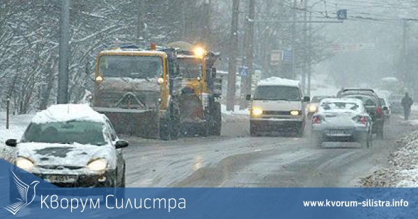 Осигурено е зимното поддържане на общинските пътища