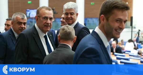 Парламентарната група на ДПС изключи от състава си силистренските депутати