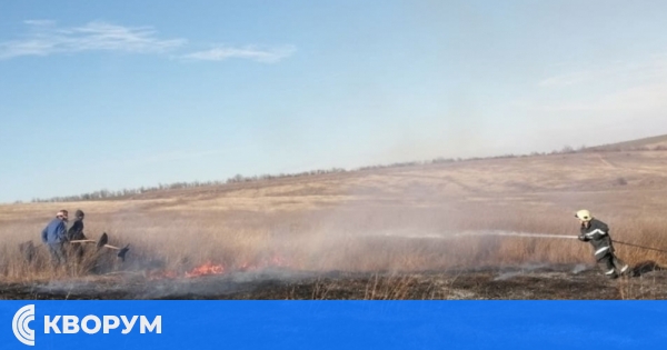 Три пожара в сухи треви потушени в Силистренска област