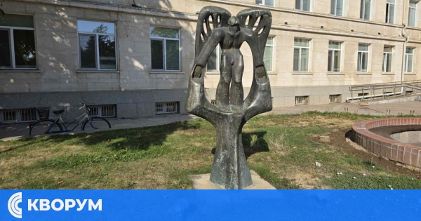 Топъл и облачен вторник