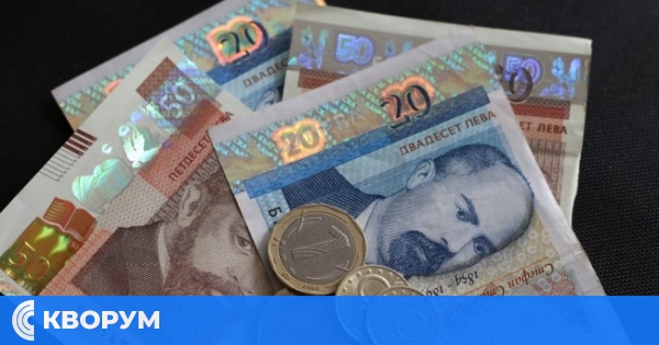 Минималната заплата скача от 1 януари със 144 лева