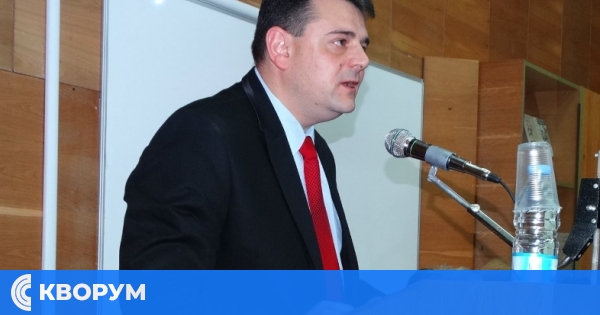 Ростислав Павлов се разделя с поста на секретар на Община Силистра след 12 години служба