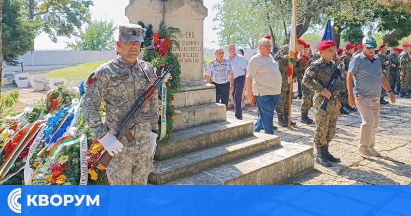 Панихида в Мемориалния комплекс край Шуменци обедини български и румънски военни