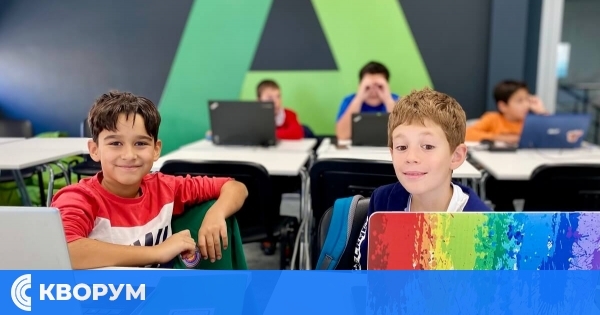 Ученици от Силистра и региона отново ще се обучават безплатно на програмиране