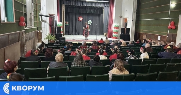 Празничен концерт на самодейци в Община Ситово