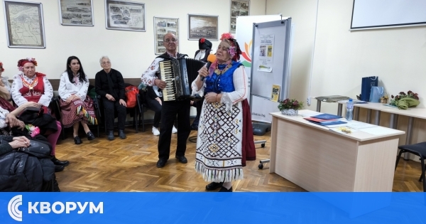 Празнична вечер посветена на песните на Дочо Титев в Регионална библиотека "Партений Павлович"