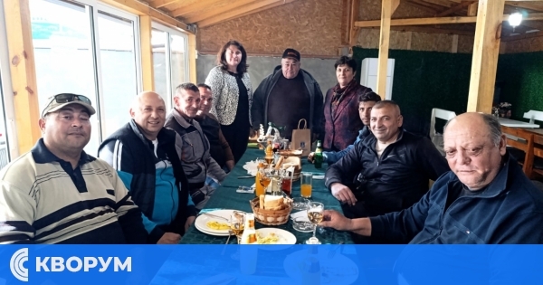 Община Главиница изпрати с уважение дългогодишен служител в пенсия