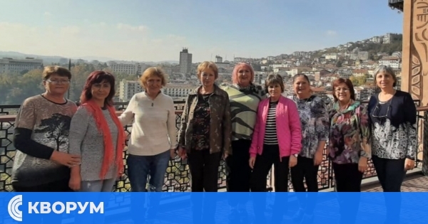 Читалищните секретари от област Силистра участваха в тържество за Деня на народните будители във Велико Търново