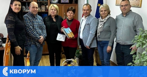 Община Дулово изпрати с благодарности дългогодишен служител в заслужена пенсия