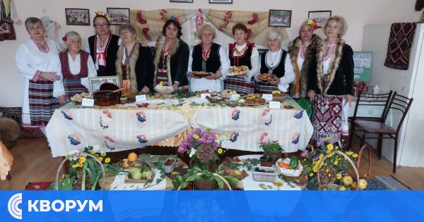 Село Полковник Лабриново отбеляза фолклорния празник "Пъстра добруджанска трапеза" с тикви и традиции