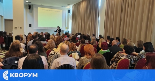 Съдии и съдебни служители от област Силистра участват в обучение в курорта "Албена"