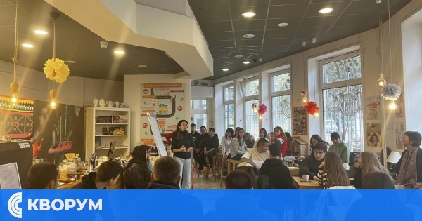 Ученици от Силистра се запознаха с дейността на Социалната чайна във Варна