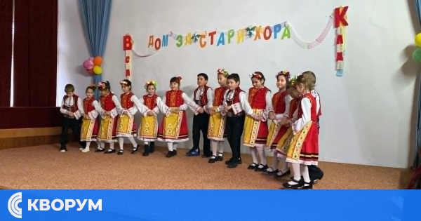 Доброта и творчество: Ученици от Силистра създават коледни чудеса за възрастните хора