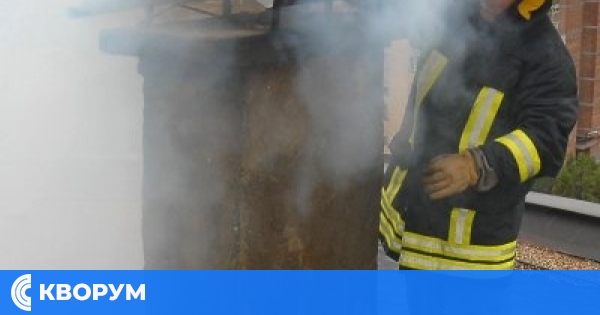 Комин предизвика пожар в къща в Зарица – огънят овладян от два екипа огнеборци