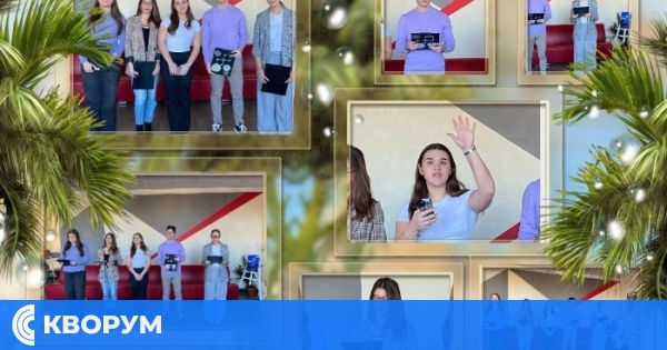 Коледен рецитал в Езикова гимназия "Пейо Яворов" създаде празнично настроение