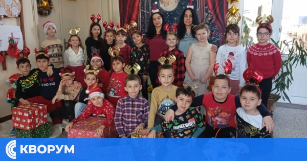 Ученици от СУ "Христо Ботев" в Тутракан организираха коледно парти и подкрепиха "С поглед към звездите"