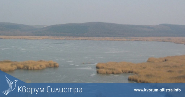 Ледът покрил езерото Сребърна се разтопи