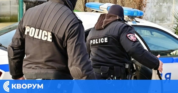 Русенски полицай задържан за рекет на телефонни измамници във Ветово