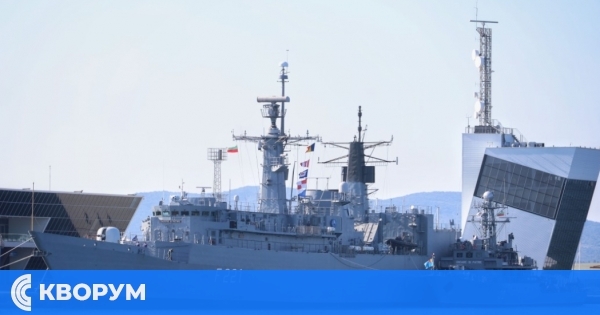 България поема командването на военноморска група в Черно море