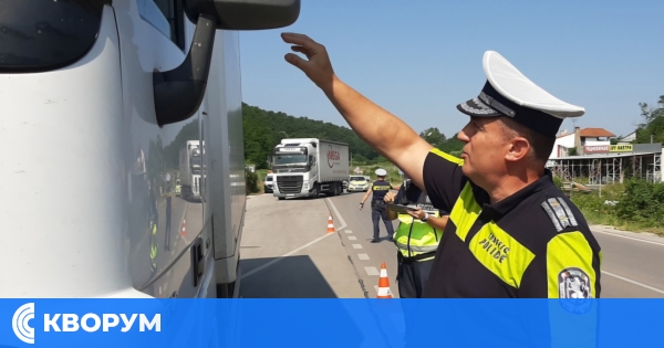 Пиян шофьор на товарен камион заловен край Старо село