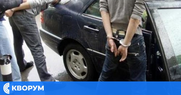 Двама мъже от Дуловско задържани след брутален грабеж на жена в Шумен