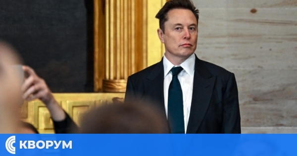 Илон Мъск призова за закриване на "Свободна Европа" и "Гласът на Америка"