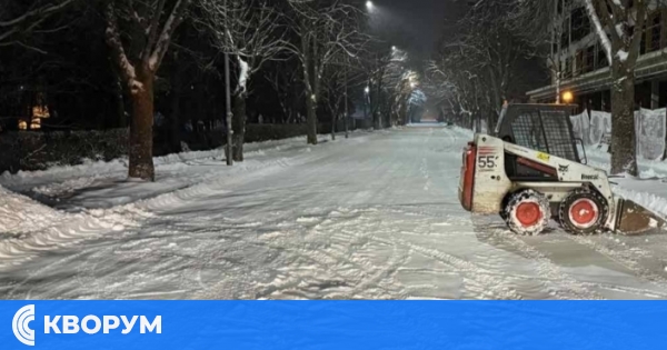 Снеговалежът продължава, пътищата в област Силистра остават проходими