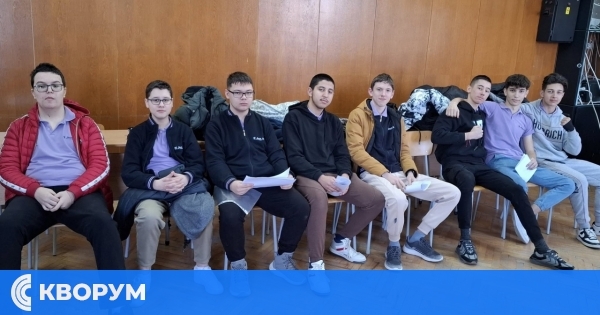 Ученици от СУ "Васил Левски" – Дулово с отлично представяне на областната олимпиада по информационни технологии