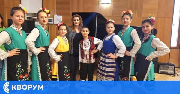 Златен медал и първо място за Детска фолклорна група "Славейче" от НЧ "Никола Вапцаров – 1895", Дулово