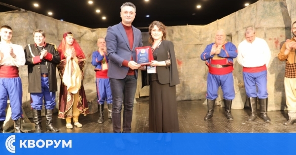 "Родината, или Силистра" отново на сцената на Силистренския театър след успеха в Турция