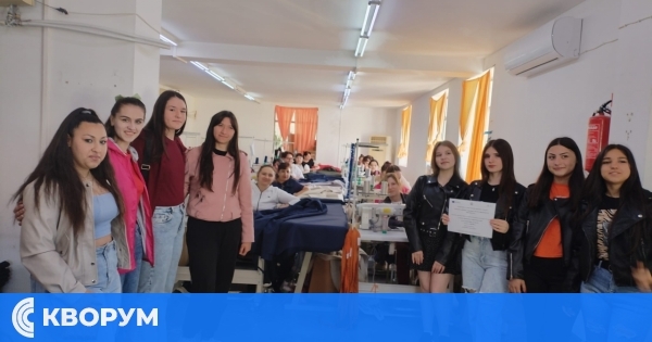 Ученици от ПГООТ – Дулово с практически поглед в реалния бизнес свят