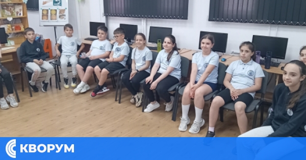 Книжно рали във филиала на РБ "Партений Павлович" събра ученици в навечерието на Деня на библиотекаря