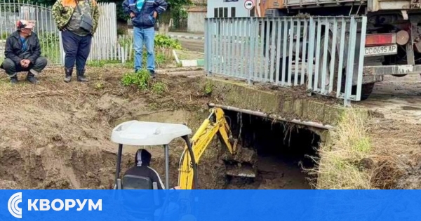 Община Силистра започна разчистване след проливните валежи в селата Смилец, Главан и Поп Кралево