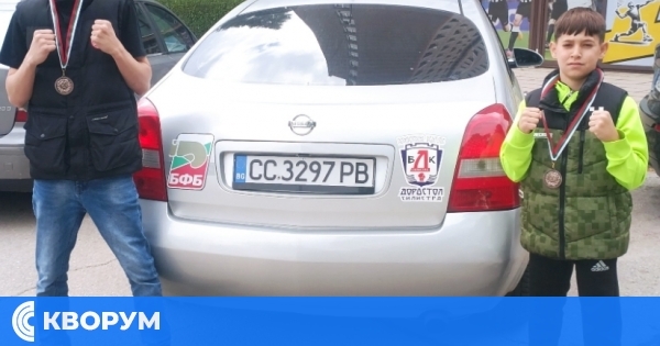 Двама бронзови медалисти за БК "Доростол" от Държавното първенство по бокс за ученици в Плевен