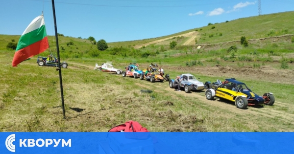 Автокрос 2025 в Калипетрово: Над 40 машини и високи скорости завладяват силистренската писта