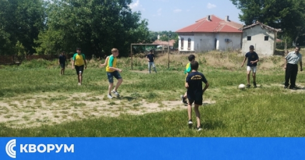 Спортен дух и приятелско съперничество на междукласов турнир в ОУ "Цанко Церковски" – Средище