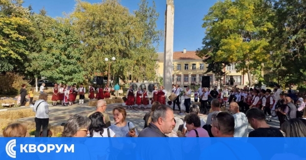 Бабук посреща украински ансамбъл и деца от международен фестивал с концерт на 1 юли