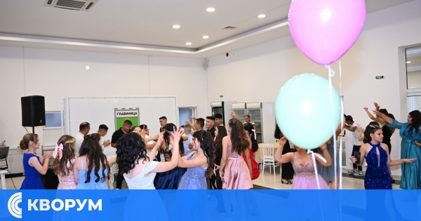 Тържествен бал за седмокласниците събра 54 ученици от община Главиница