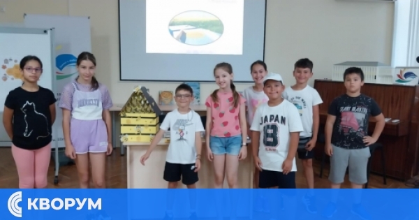 Весели усмивки, гатанки и пчелни приключения в Детския отдел на библиотеката в Силистра