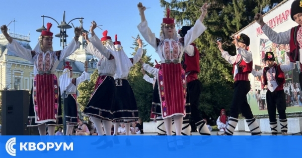 Международният детски танцов фестивал в Силистра приключи с послание за обединение и благодарност от кмета Александър Сабанов
