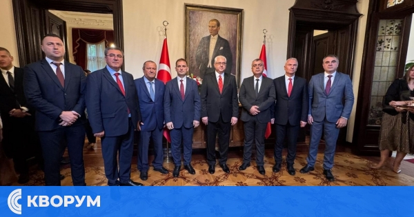 Левент Мемиш от Силистра сред официалните гости на церемонията по повод 15 юли – Деня на демокрацията и националното единство