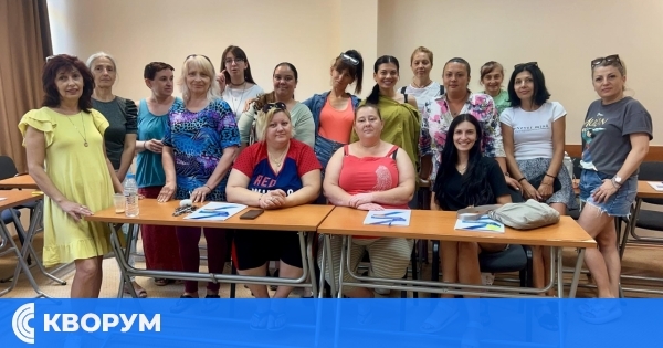 Курс по маникюр и ноктопластика в Силистра събира местни специалисти и бъдещи професионалисти