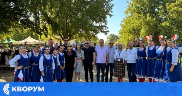 Добруджа оживя във Върбино: Празник на фолклора и българската традиция под открито небе