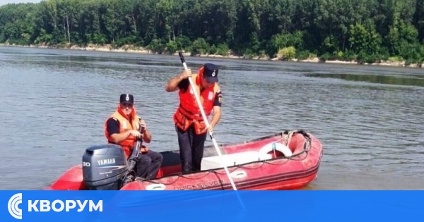 ISU Кълъраш и водолази в акция за издирване на млад мъж изчезнал в Дунав