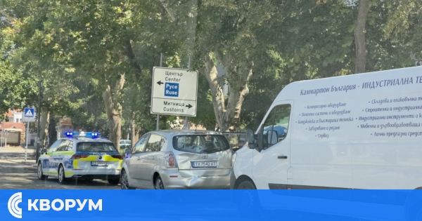 Катастрофа на кръговото при ОМВ в Силистра затруднява движението