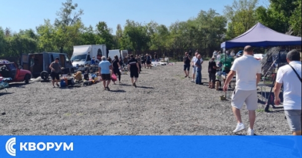 Всяка сряда в Дулово – пазар за вещи втора употреба събира жители и гости
