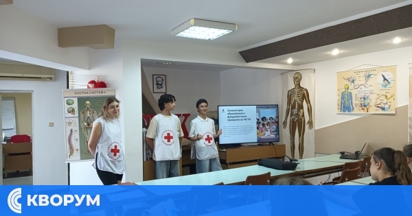 Доброволци от Силистра проведоха "Панаир на принципите" за младежи