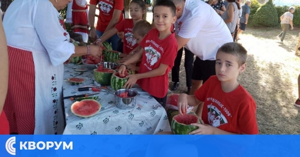 Фестивалът на динения маджун обедини читалища от Айдемир и Смилец
